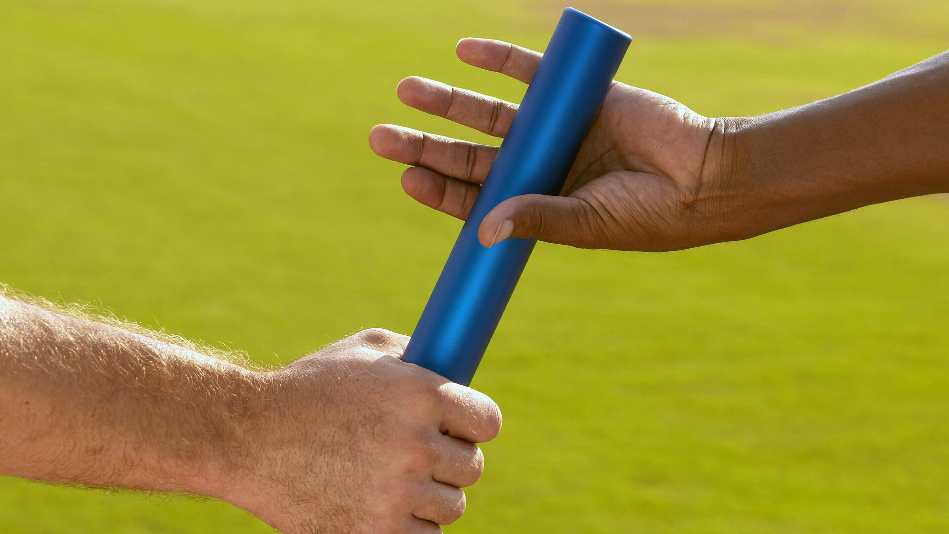 比利时骑手拉里萨·保利斯在2024年巴黎奥运会盛装舞步比赛中获得第七名,展现出色表现。